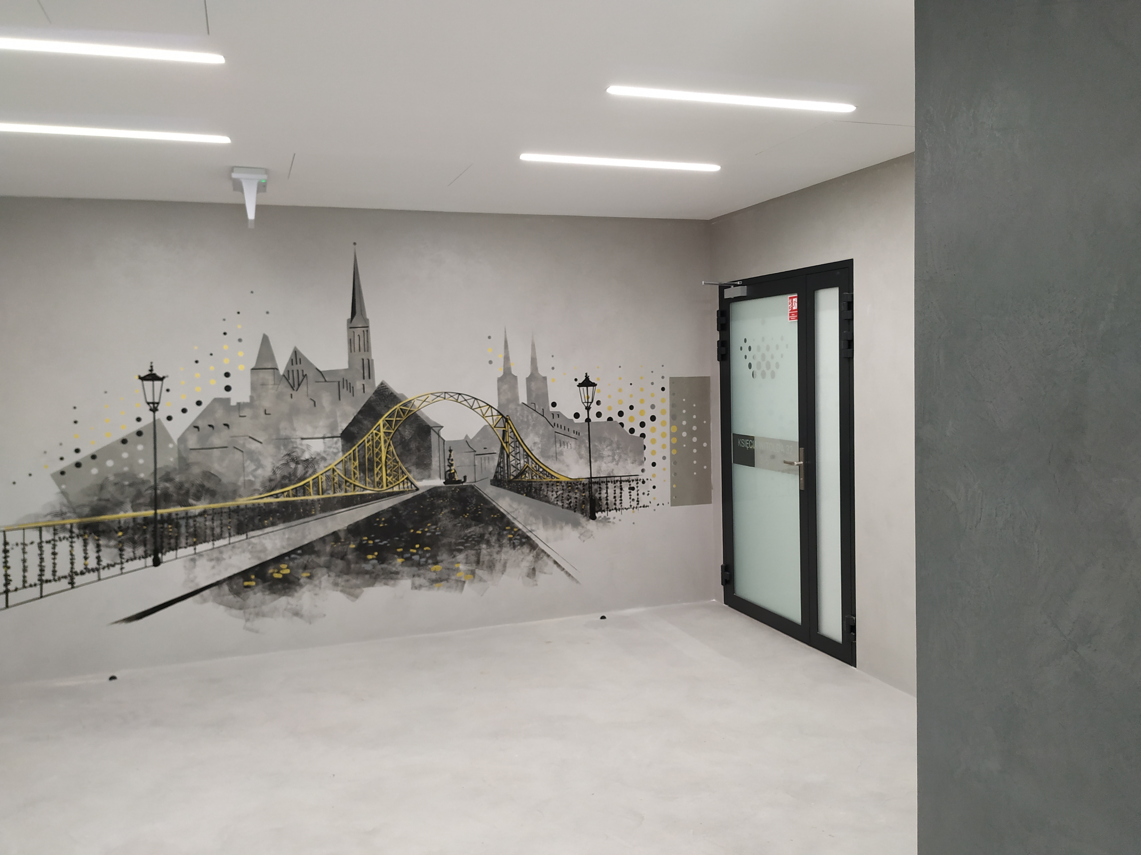 Gallery image 8